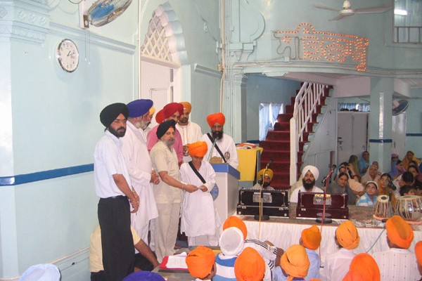 Dastar Mukabla August 2003 038
